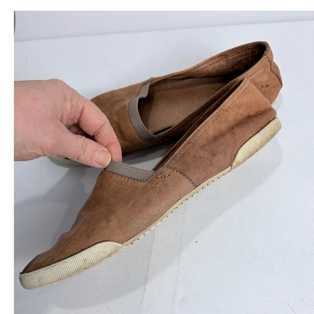 Frye Brown Nubuck Slip-On Flats Minimal Euro Comfort Travel 8M‎